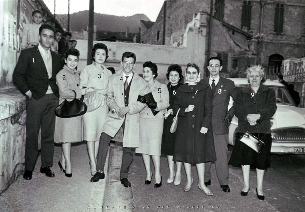 IMPRIMERIES FOUQUES 1956 LES EMPLOYES DE BUREAU.JPG